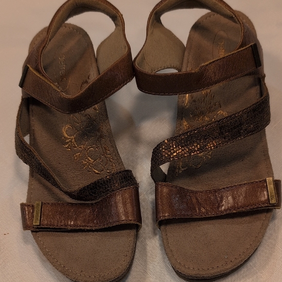 Brown Strappy Sandals - Picture 1 of 4